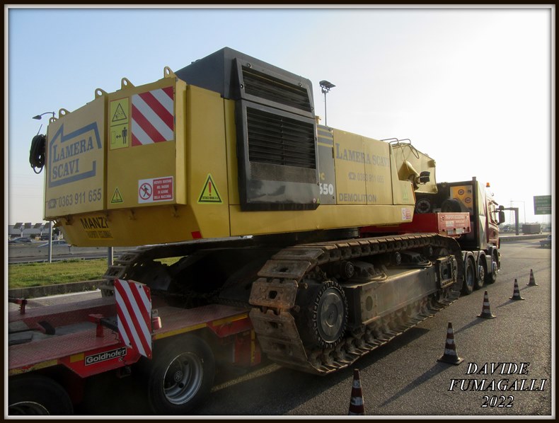 Scania R620 Manzi + Komatsu PC650-5 Lamera (8).jpg