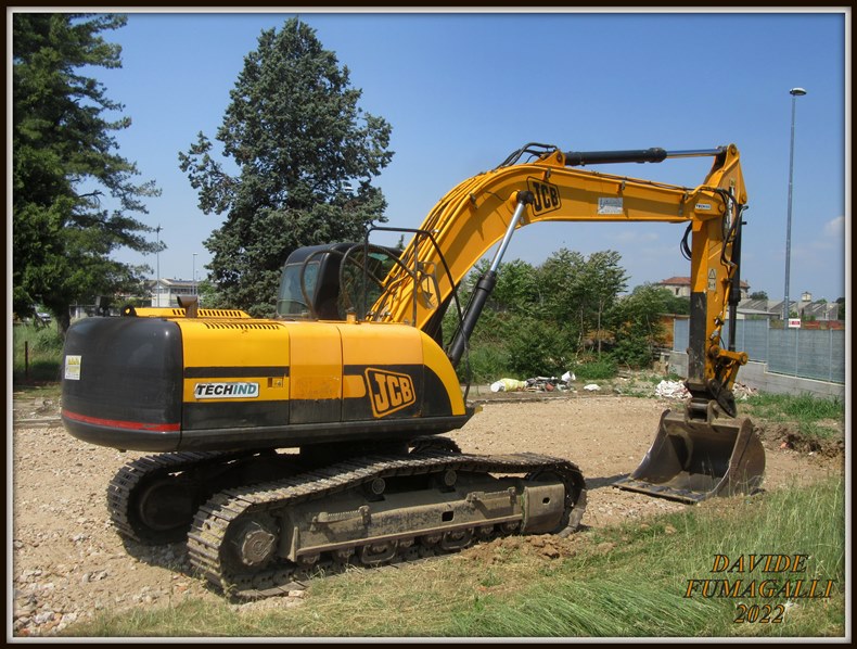 JCB JS235HD Ca.Be.Fo. 003.jpg