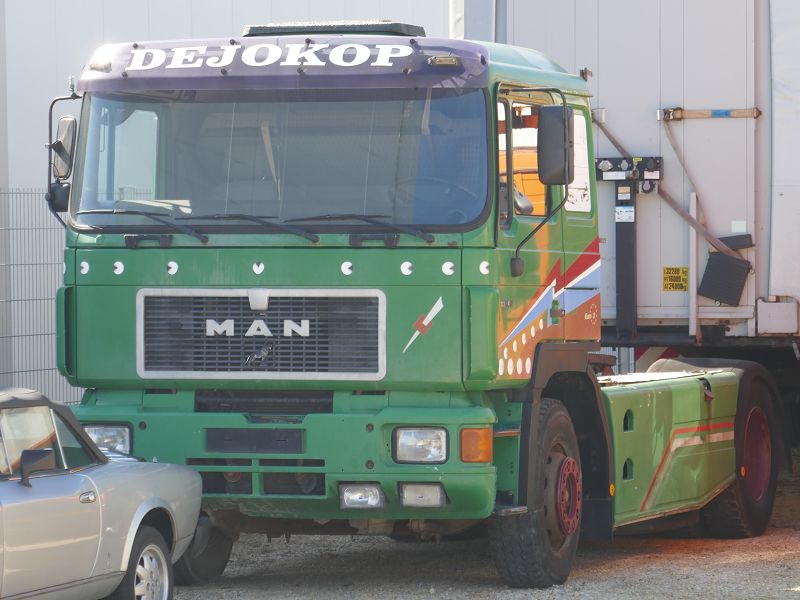 k-P1030834.jpg