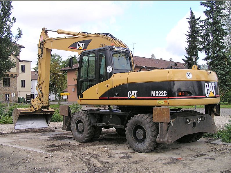 M322C-4.jpg