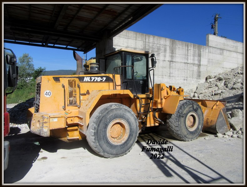 Hyundai HL770-7 Beton Erba 002.jpg