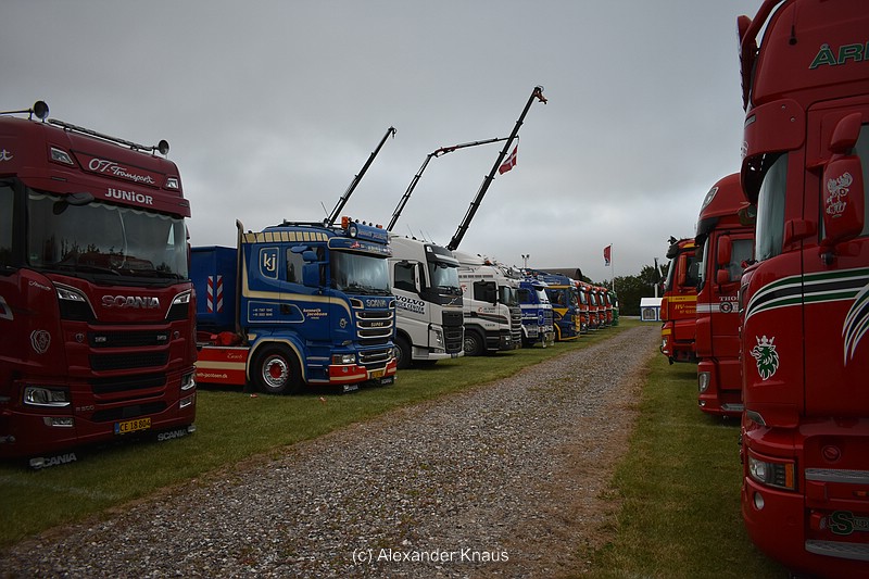 comp_DSC_6957.jpg