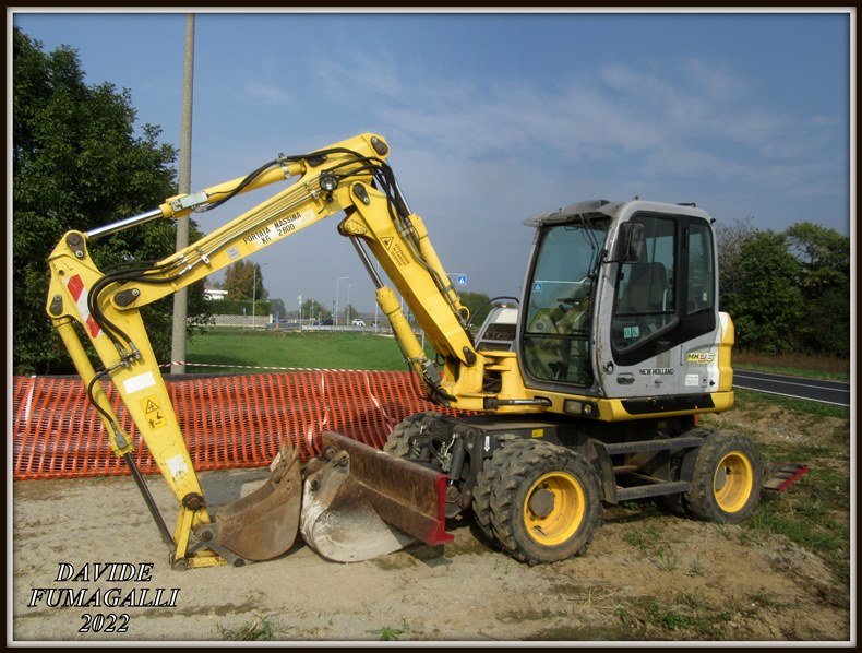 New Holland MH2.6 Tagliabue 001.jpg