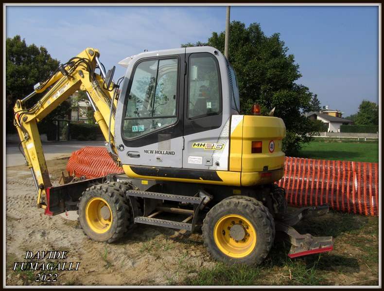 New Holland MH2.6 Tagliabue 002.jpg
