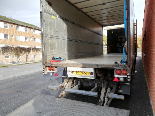 Post-Autos, Brückenlösung 11.jpg