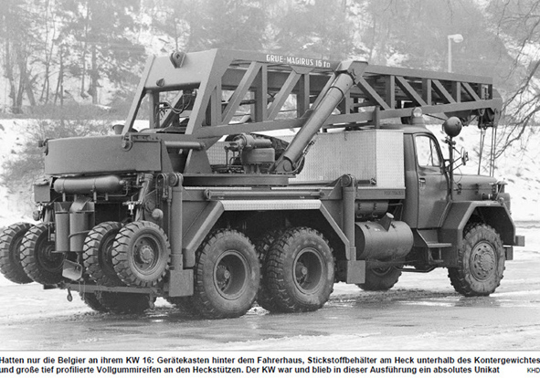 Magirus 16t Kran BE b.jpg