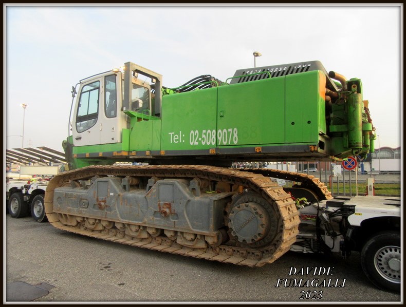 Liebherr R974 Ecodem (4).jpg