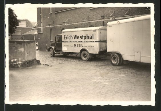  Fotografie-Lastwagen-LKW-mit-Koffer-und-
 Anhaenger-der-Spedition-Erich-Westphal-K
iel-Rueckfahrt-aus-Recklinghausen.jpg
