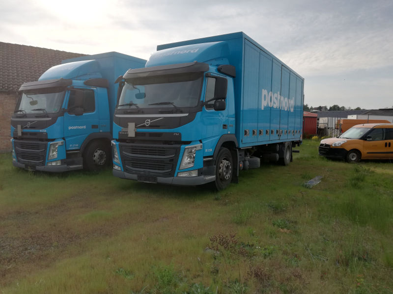 Post-Autos, Volvo FM ausrangiert.jpg