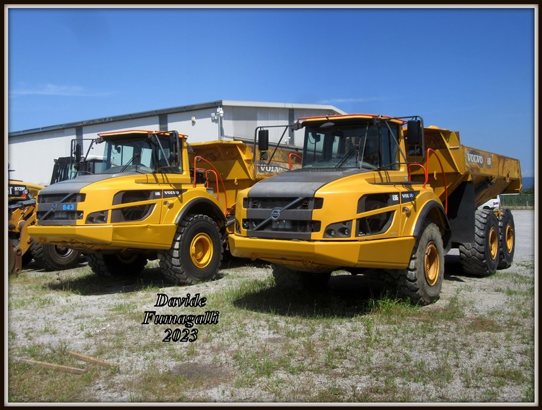 Volvo A30G 004.jpg