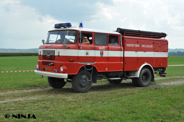 IFA_W50_L_4x2_LF_16_05.jpg
