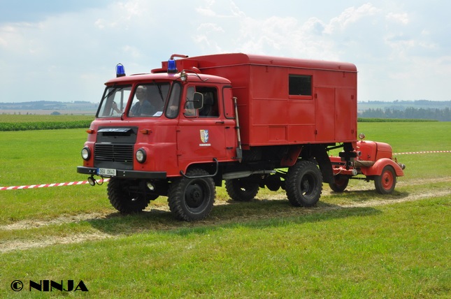 Robur_L02002A_4x4_Fire_01.jpg