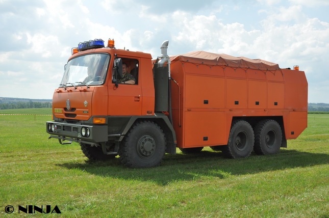  T_815-2_Armax_6x6.1R_ACHR_90M_AH_05_resi
ze.jpg