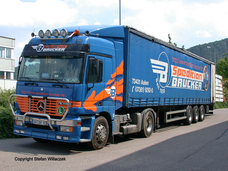 MB-Actros-L-Brucker-040801-03.jpg
