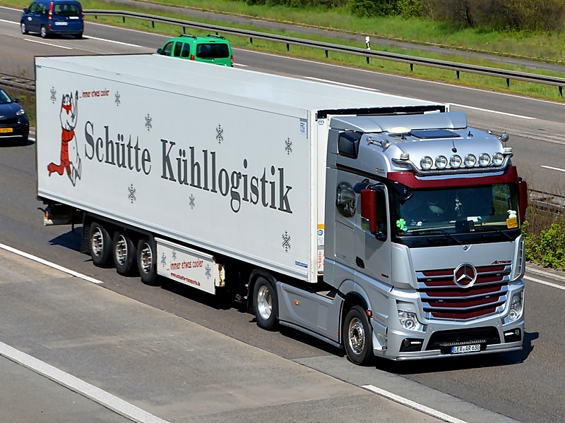 Actros, Schütte Logistik, LER-AR 630 0211.jpg