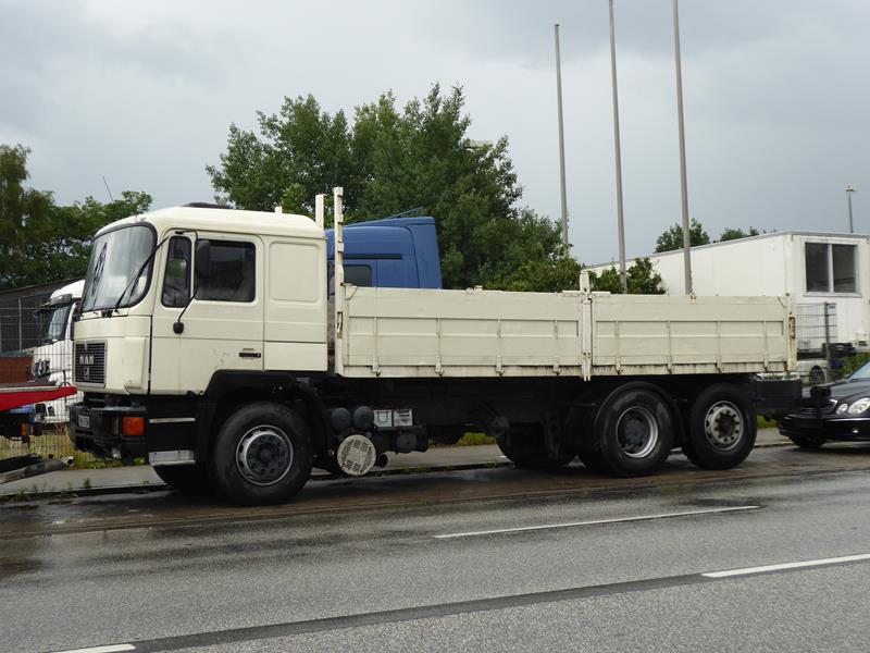 Man F90 24.372 Ehemals Steintransporter 1 (Copy).jpg
