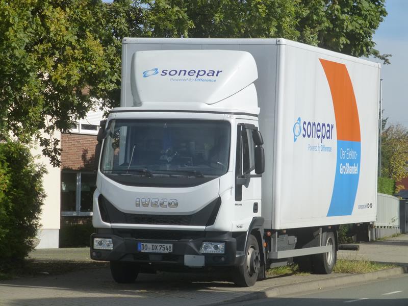 Iveco Eurocargo 75-190 E6 Sonepar 1 (Copy).jpg