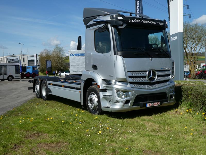 New Actros E-400 MP5 BIC 1 (Copy).jpg