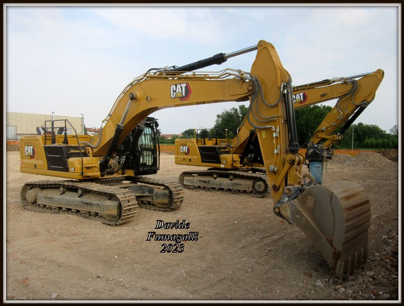 Caterpillar 336NG Nespoli (2).jpg