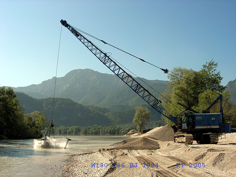 Schlehdorf_W180186_WEB.jpg