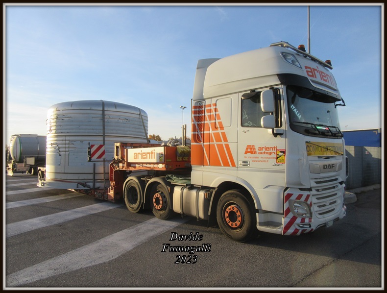 DAF XF 106.530 Arienti 001.jpg