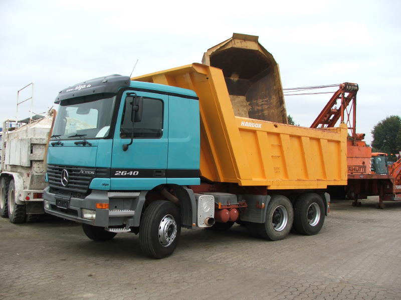 Actros Kipper DSC00087 (2) (2).jpg