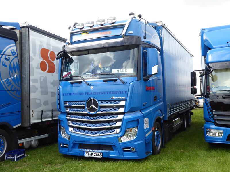 MB Actros 2545 MP4 Konermann 1 (Copy).jpg