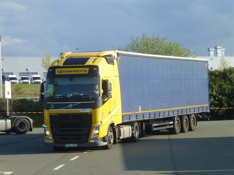 Volvo FH 460 E6 Waberers 15 (Copy).jpg