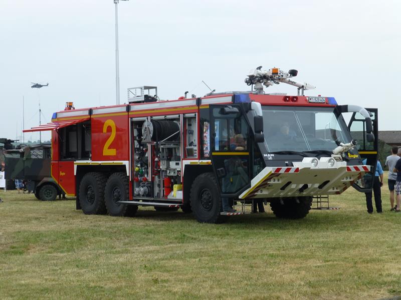 MAN Ziegler Z6 Flughafen Feuerwehr Fritzlar BW 1 (Copy).jpg