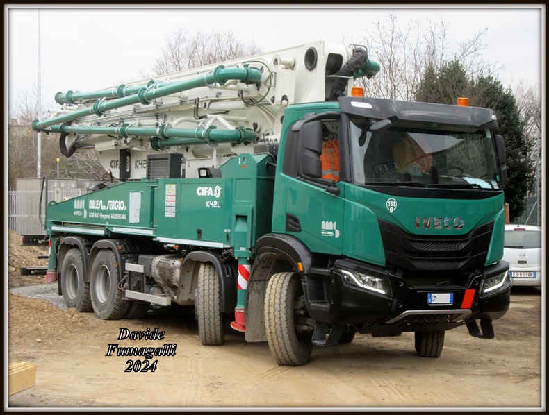 Iveco T-Way XXX Milesi Sergio.jpg