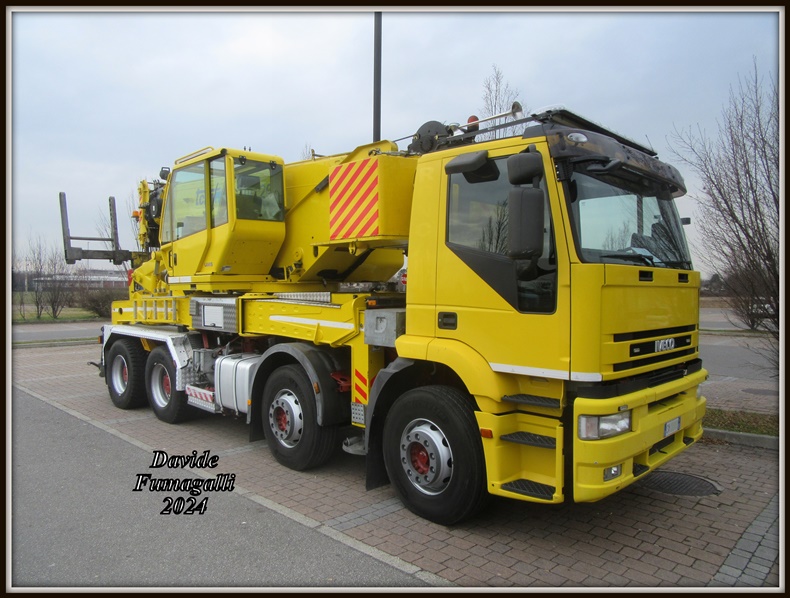 Iveco Eurotrakker 410E44 soccorso stradale (1).jpg