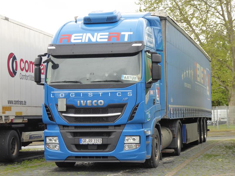 Iveco Stralis Hi-Way 460 NP Reinert Logistics 11 (Copy).jpg