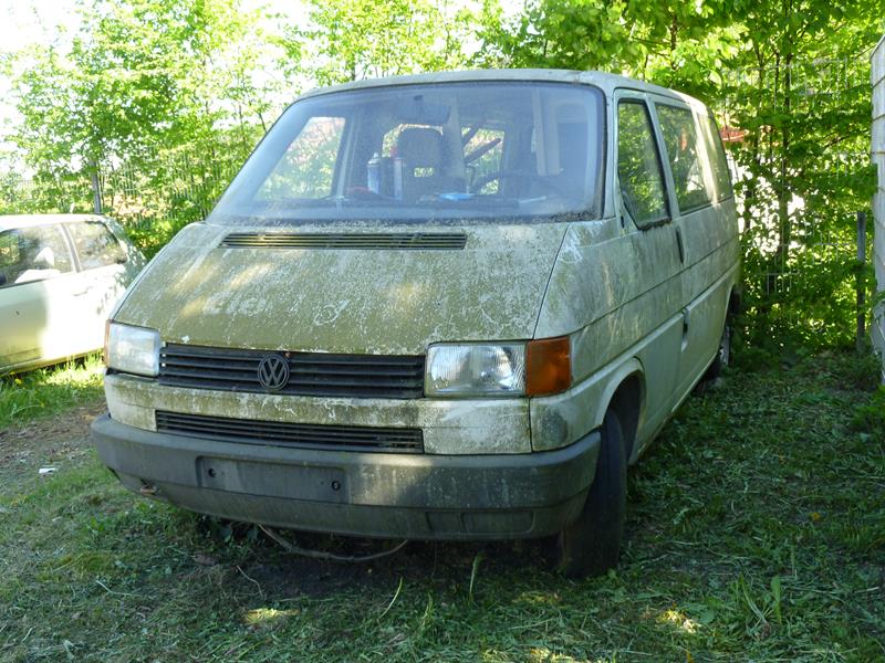 VW T4 Transporter  Weiss 7 (Copy).jpg