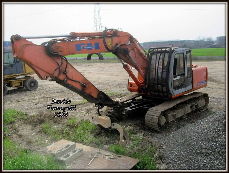 Fiat Hitachi EX165 009.jpg