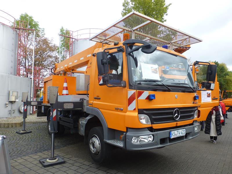 MB Atego 1018 Hubsteiger KVG 2 (Copy).jpg