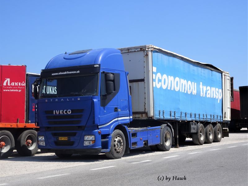 Iveco Stralis AS 440 S (GR)x.jpg