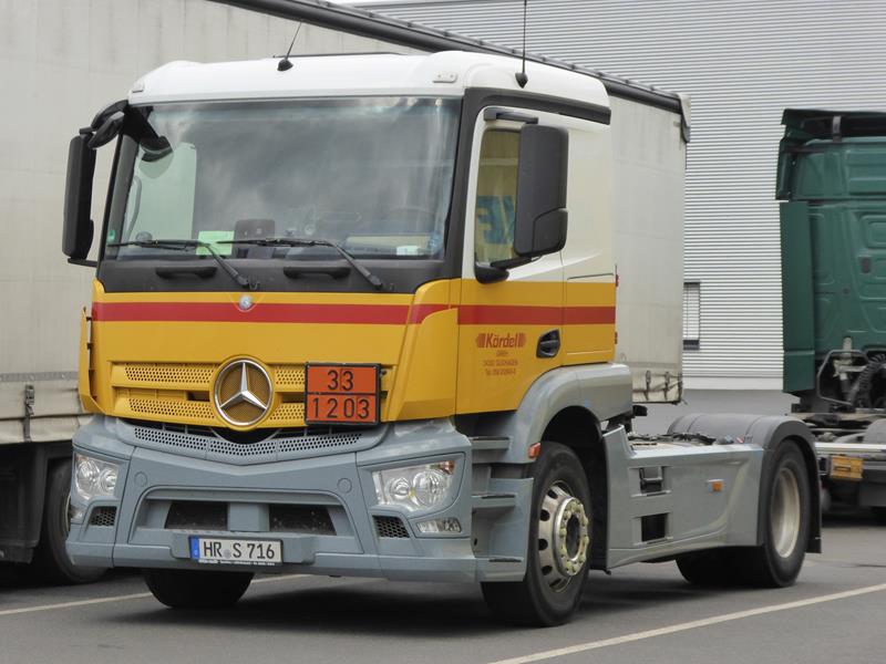 MB Actros MP4 SZM Shell K&ouml;rdel GmbH HR-S 716 1 (Copy).jpg