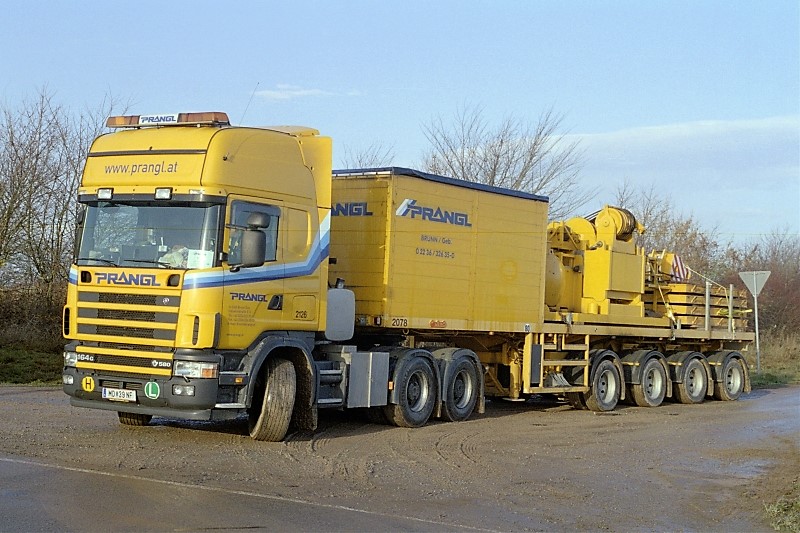 4683.jpg