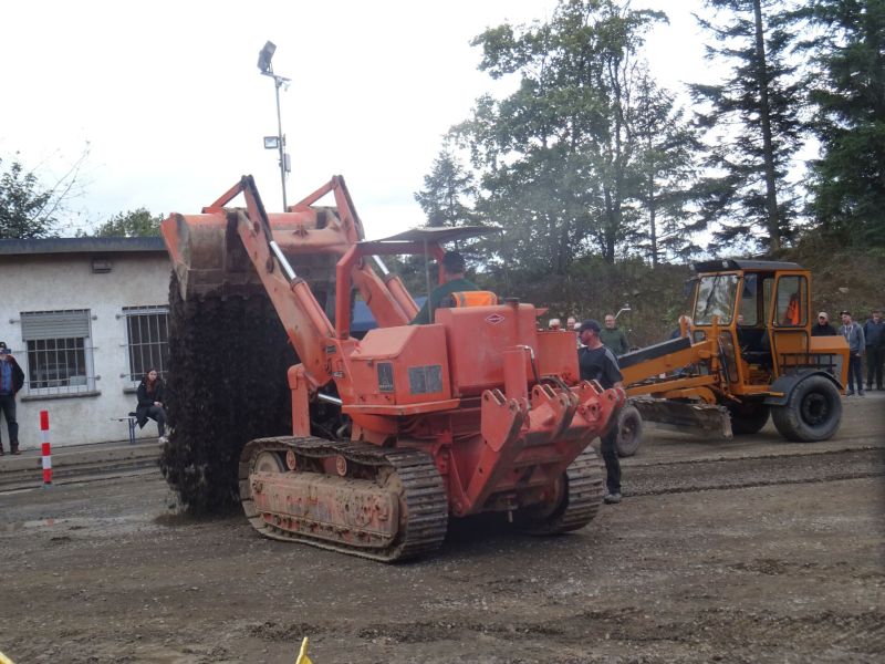  deutz.jpg.911b028007b4b1bd33f37ff13d453d
e6.jpg