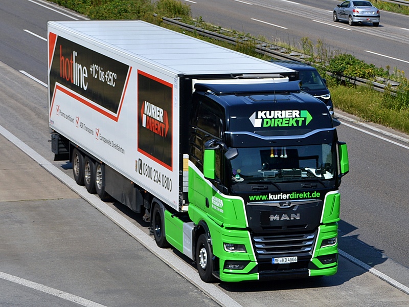KURIER DIREKT, ME-KD 4006 0083.jpg