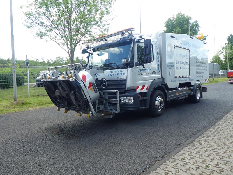 MB Atego 1823 E6 Auto Gräf 1 (Copy).jpg