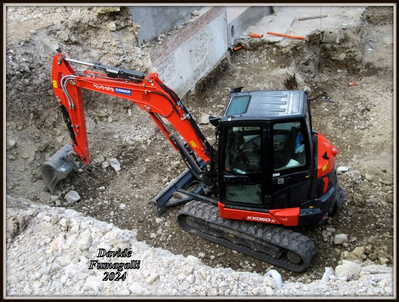 Kubota KX060-5 Basilio Ripani 001.jpg