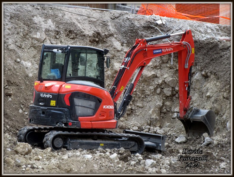 Kubota KX060-5 Basilio Ripani 002.jpg