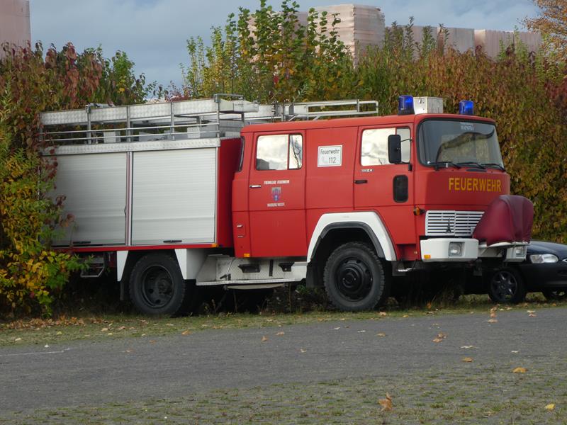 Magirus Deutz 130D9 Feuerwehr Warburg 2 (Copy).jpg