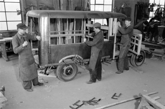 Gerhard Dierssen 1950 Arve Fahrzeugbau 1.png