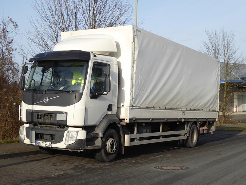 Volvo FL 280 MK2 Weiss 4 (Copy).jpg