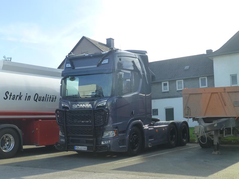 New Scania R 650 SZM Grau 1 (Copy).jpg