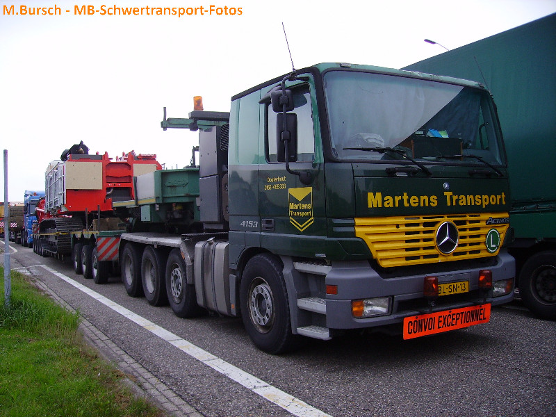  MB-Actros-4153-SLT-Martens-BLSN13-Bursch
-230807-04.jpg