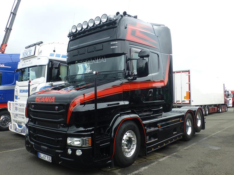 Scania T 730 SZM Black 1 (Copy).jpg