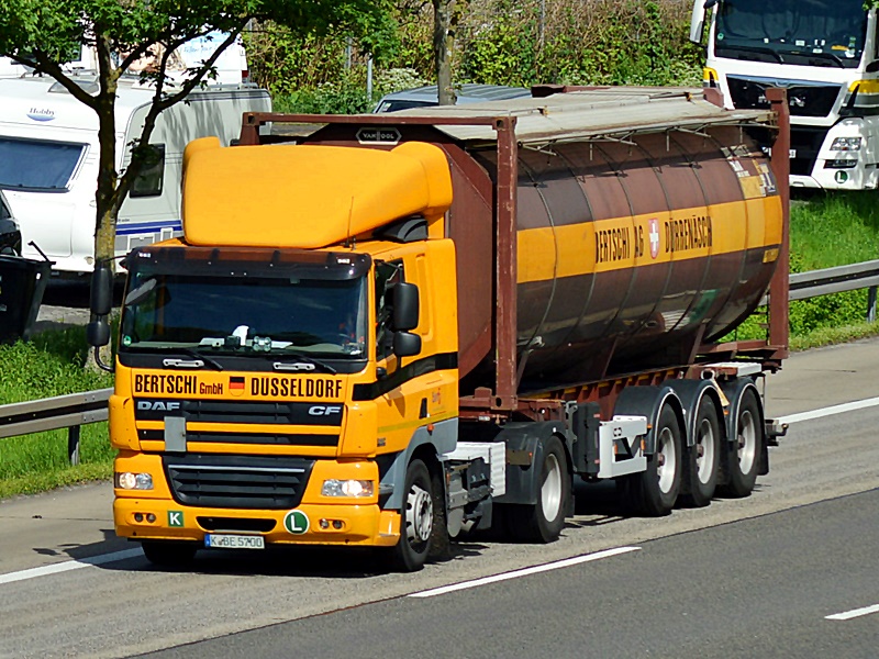 BERTSCHI, Düsseldorf, K-BE 5700 0137.jpg